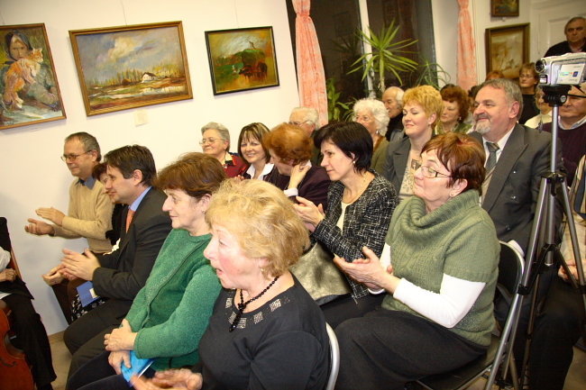 konyv008 konyv008