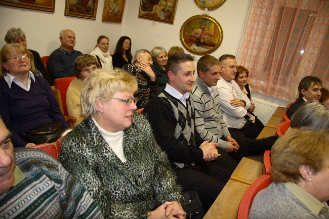 konyv010 konyv010